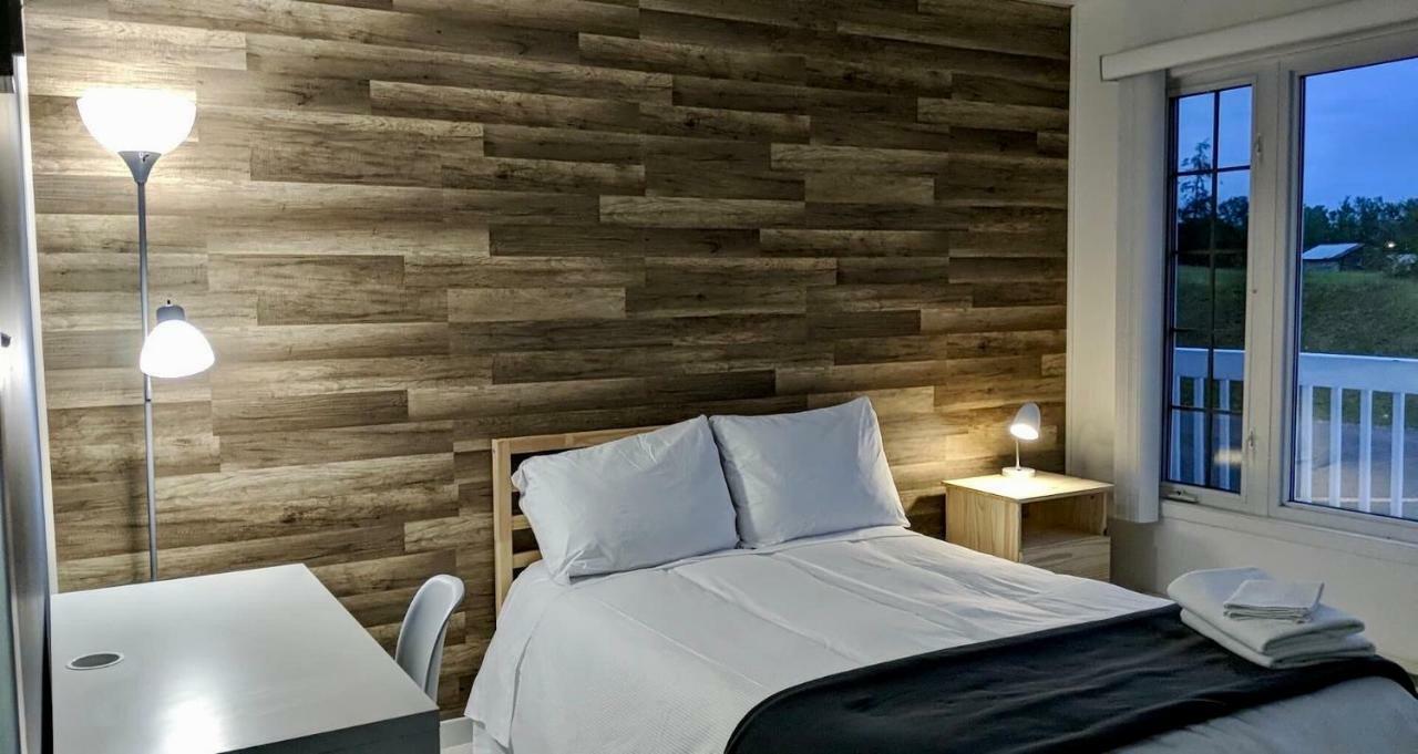 Bleu Mer, Hotel & Residences Carleton-sur-Mer ภายนอก รูปภาพ