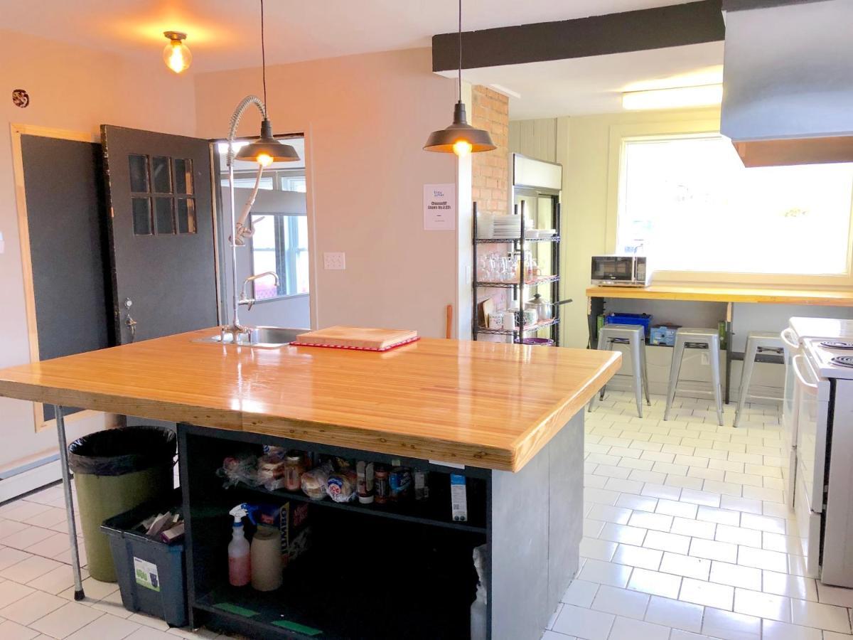 Bleu Mer, Hotel & Residences Carleton-sur-Mer ภายนอก รูปภาพ